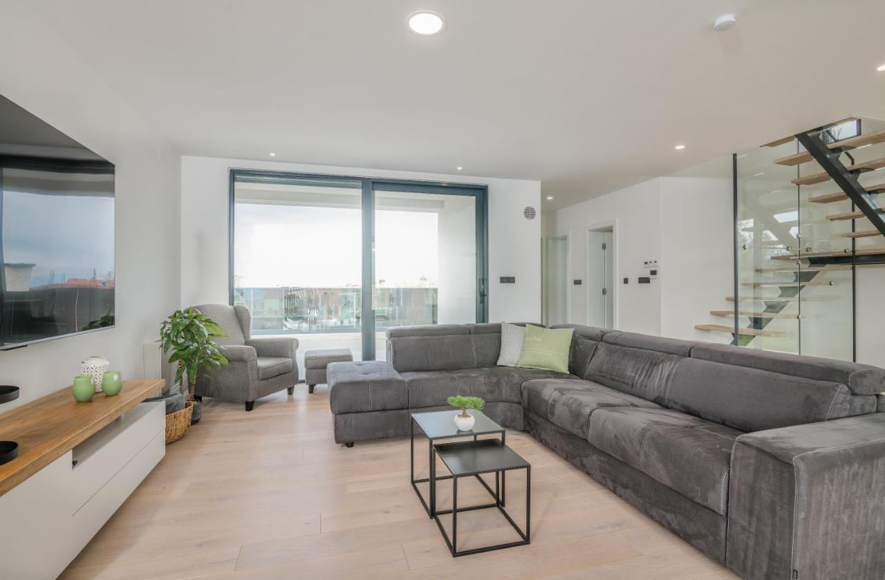 Luxury Villa Weiss - Malinska - Heated Pool - Central Floor Heating In Winter Extérieur photo